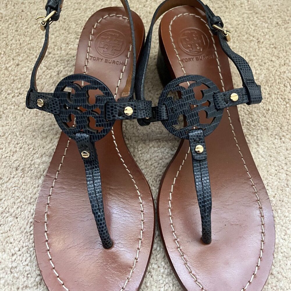 Tory Burch Leather Thong with block heals Size 6